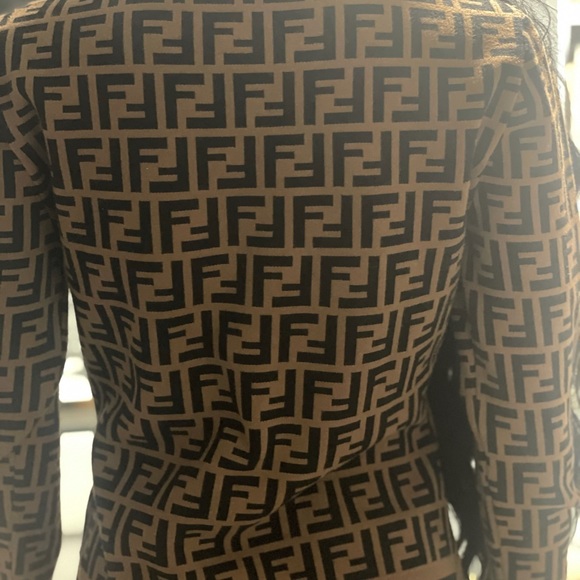 Fendi x Fila Collab sweatshirt size 4 - Picture 3 of 7